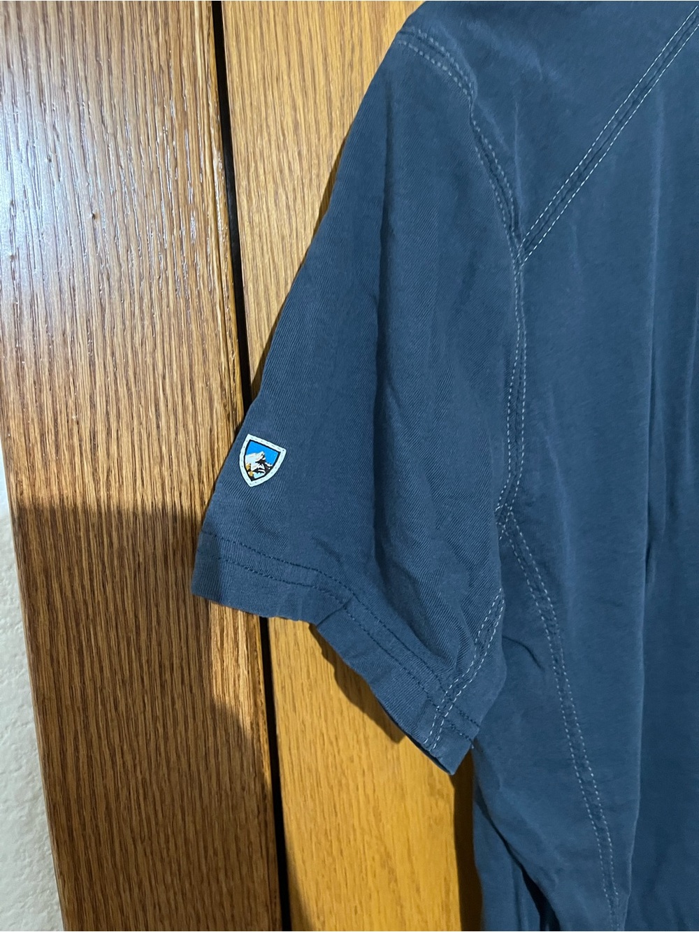 Kuhl Men’s Short Sleeve Navy Performance Tee - Picture 4 of 4